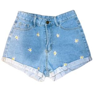 SHEIN High-waisted jean shorts with printed daisy’s